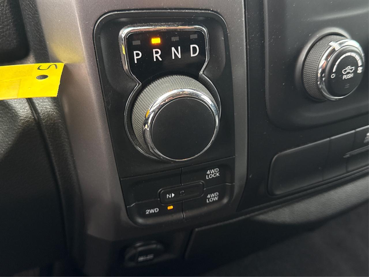 2022 RAM 1500 Classic SLT 4x4 Crew Cab 5'7  BX MINT WE FINANC ALL CREDIT Photo