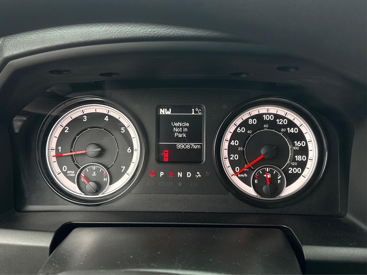 2022 RAM 1500 Classic SLT 4x4 Crew Cab 5'7  BX MINT WE FINANC ALL CREDIT Photo