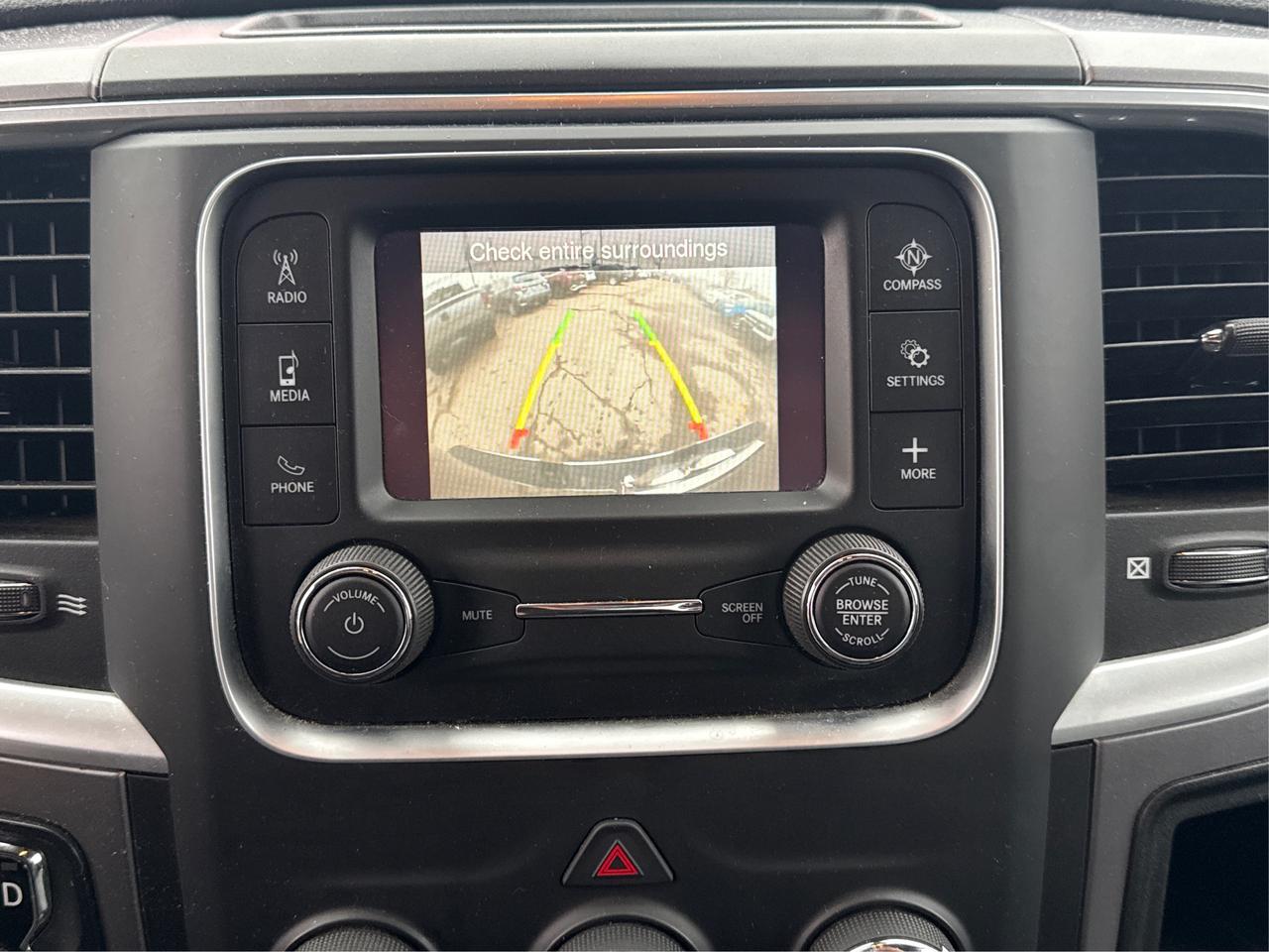 2022 RAM 1500 Classic SLT 4x4 Crew Cab 5'7  BX MINT WE FINANC ALL CREDIT Photo