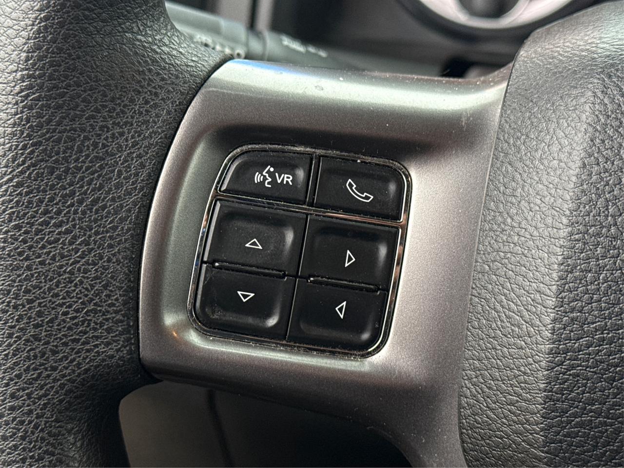 2022 RAM 1500 Classic SLT 4x4 Crew Cab 5'7  BX MINT WE FINANC ALL CREDIT Photo