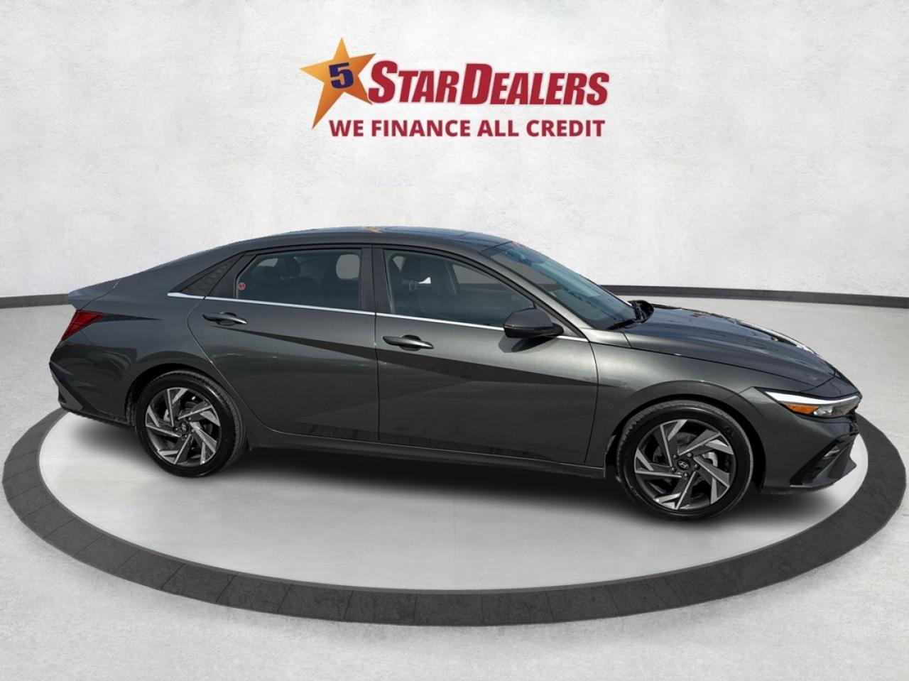 2024 Hyundai Elantra Luxury NAV LEATHER SUNROOF WE FINANCE ALL CREDIT Photo