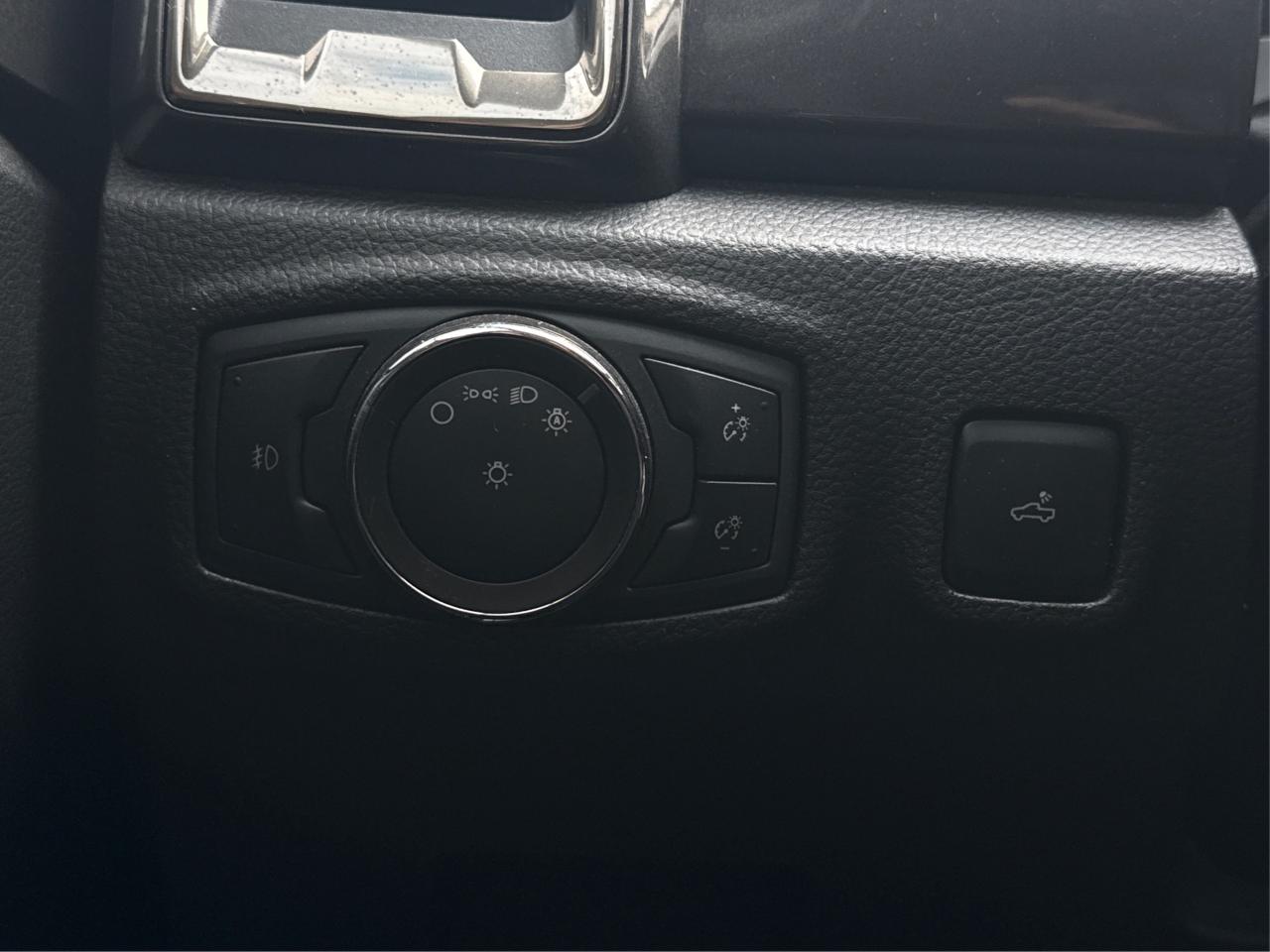 2020 Ford Ranger NAV LEATHER HEATED SEATS! WE FINANCE ALL CREDIT Photo