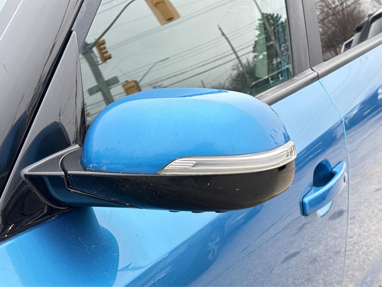 2016 Kia Soul Luxury CLEAN MUST SEE WE FINANCE ALL CREDIT Photo