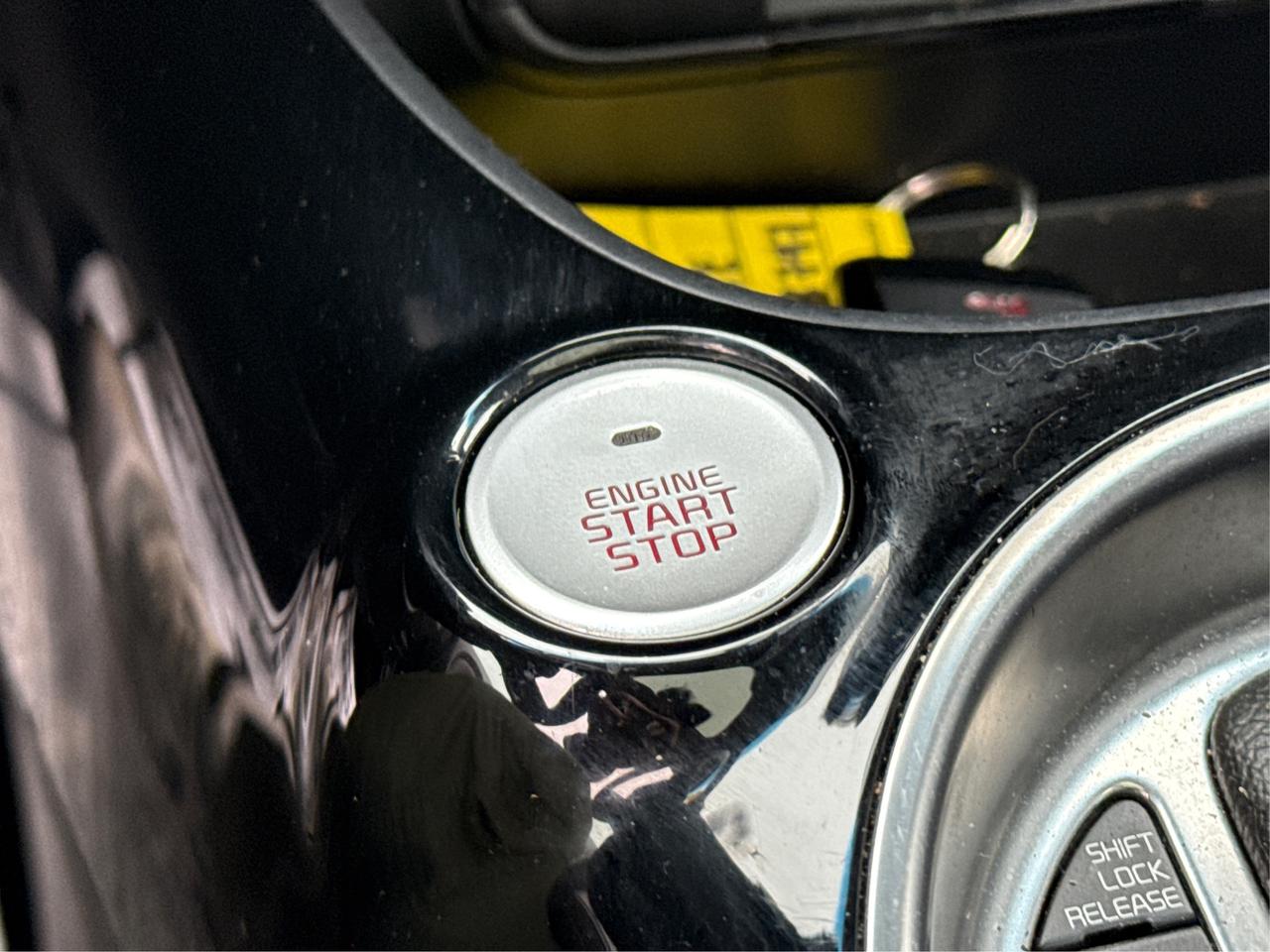 2016 Kia Soul Luxury CLEAN MUST SEE WE FINANCE ALL CREDIT Photo