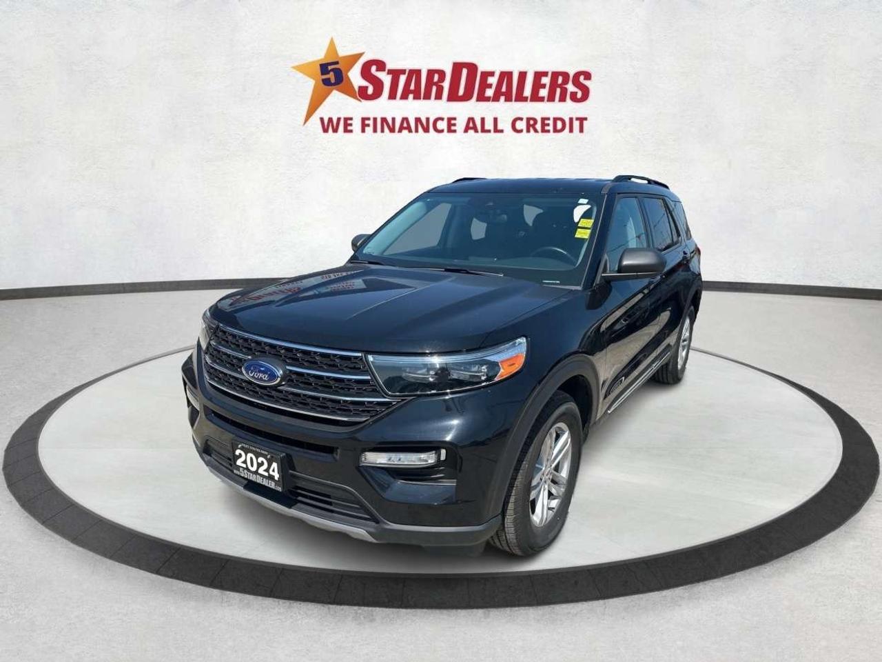 2024 Ford Explorer LEATHER CERTIFIED LOW KM  WE FINANCE ALL CREDIT! Photo