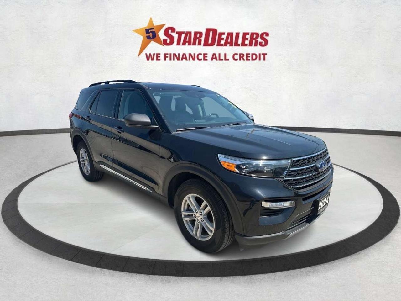 2024 Ford Explorer LEATHER CERTIFIED LOW KM  WE FINANCE ALL CREDIT! Photo