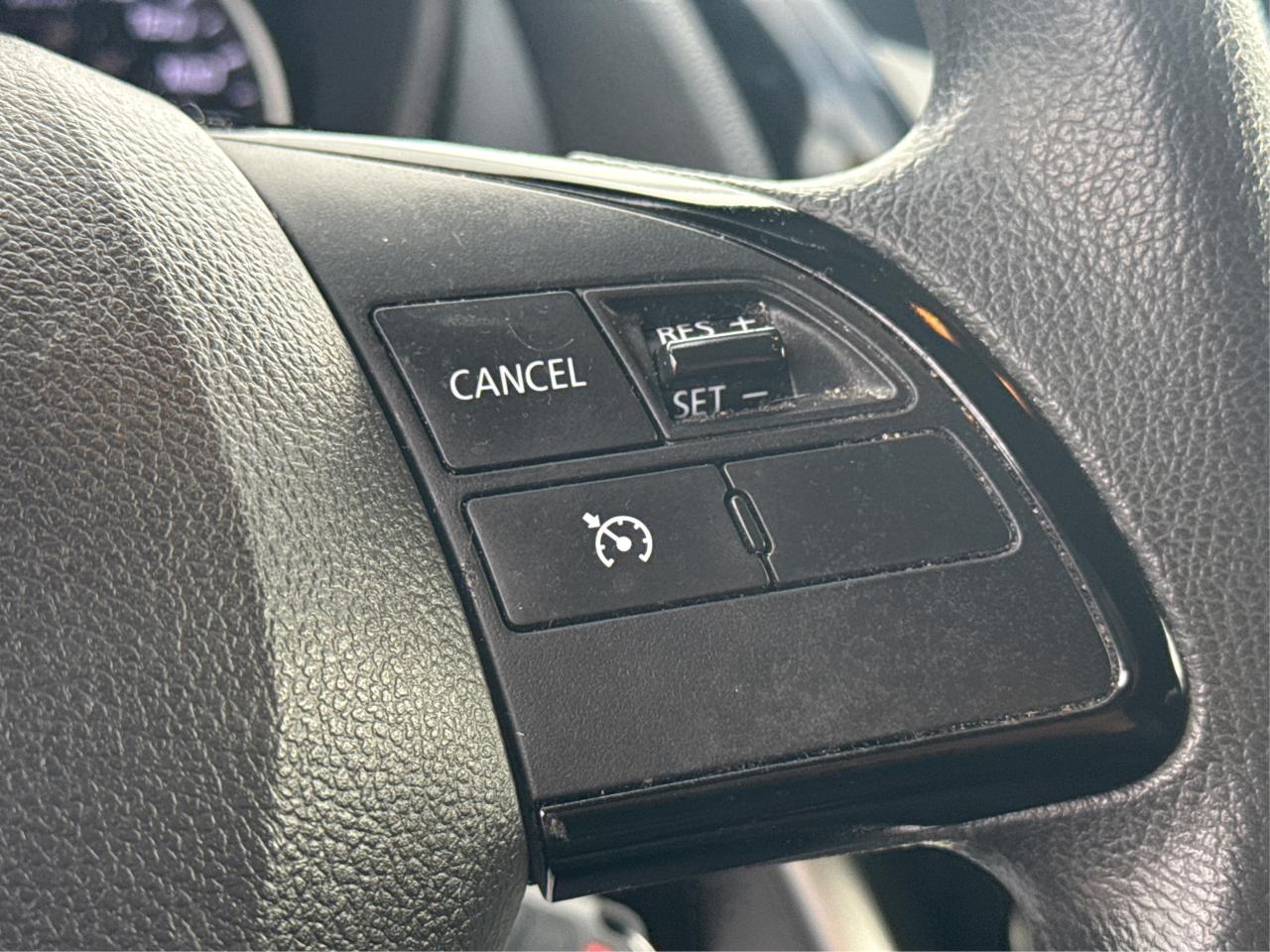 2022 Mitsubishi Eclipse Cross AWD HEATED SEATS CLEAN! WE FINANCE ALL CREDIT! Photo