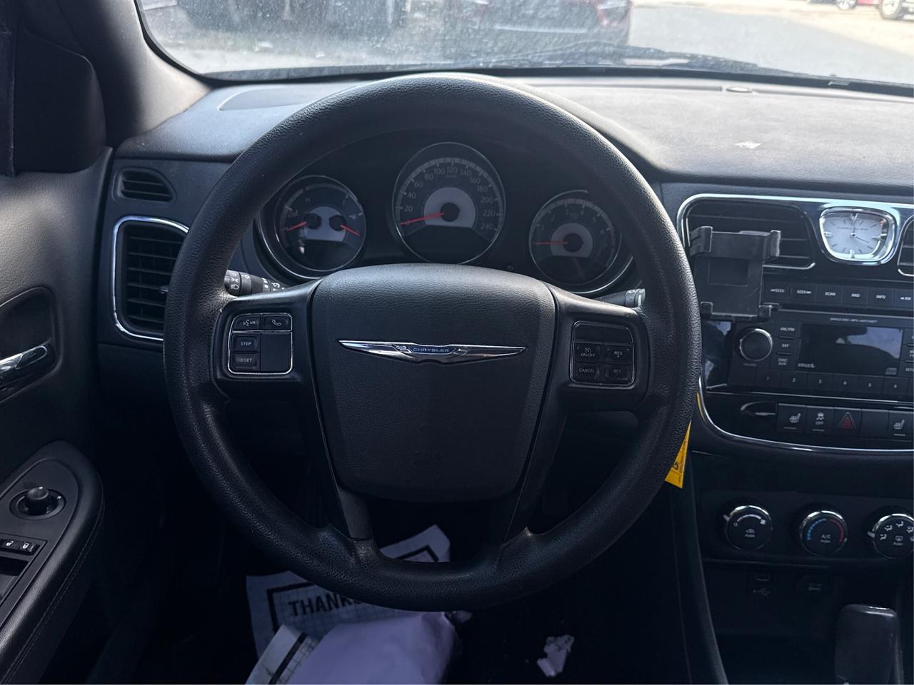 2014 Chrysler 200 CERTIFIED LX V6 WE FINANCE ALL CREDIT!   CLEAN Photo