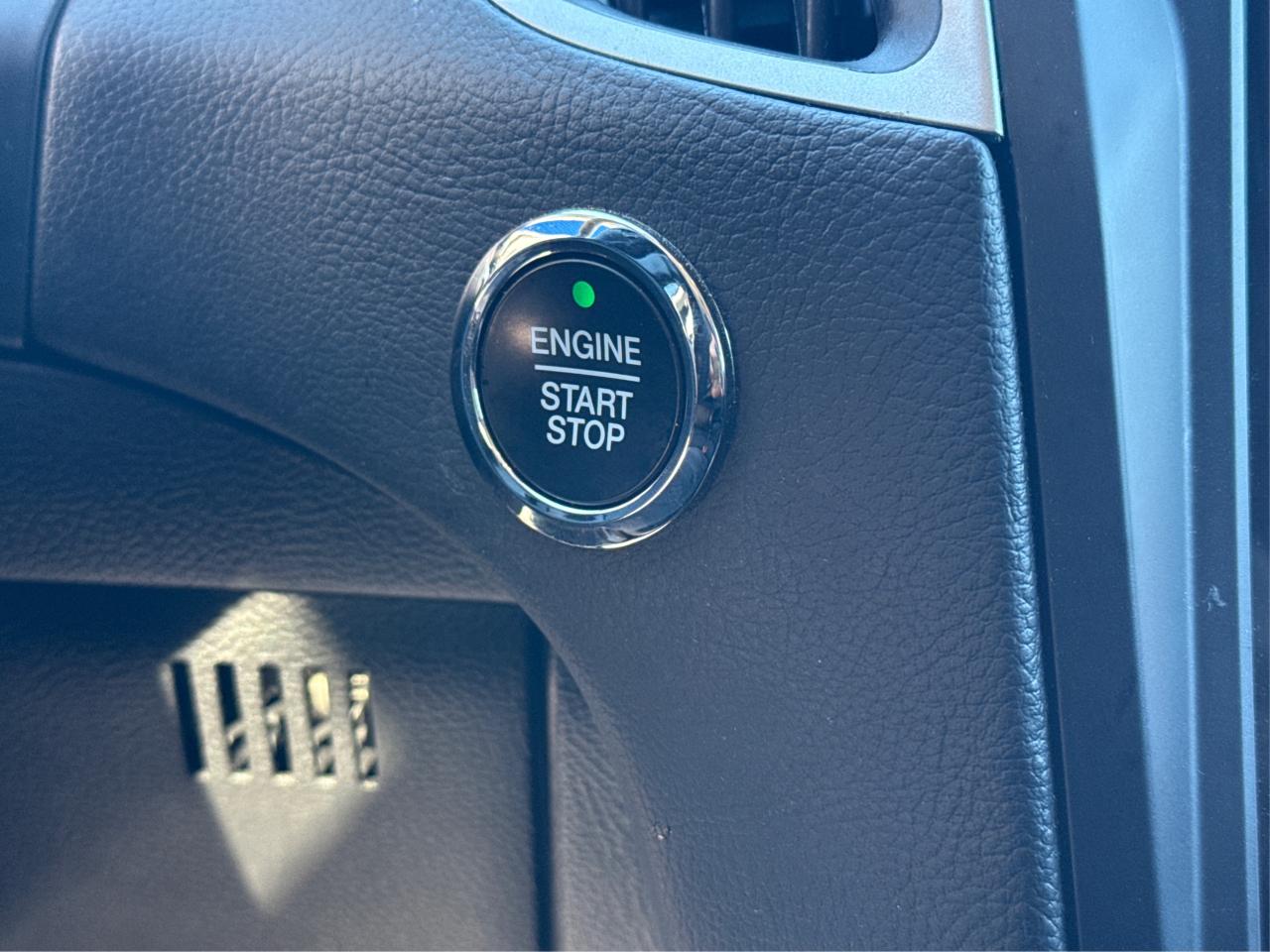 2023 Ford Edge NAV LEATHER HEATED SEATS! WE FINANCE ALL CREDIT! Photo