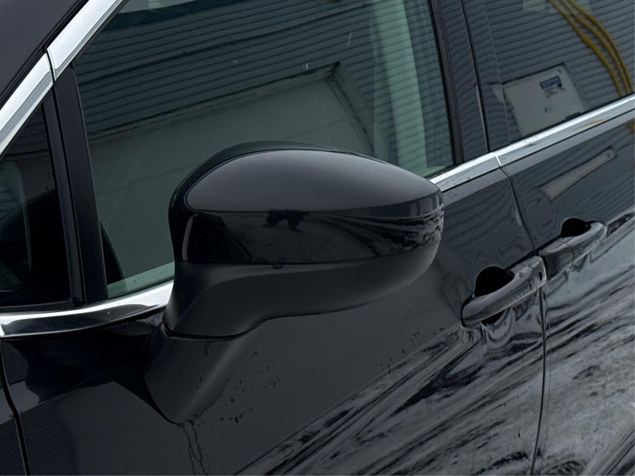 2024 Chrysler Grand Caravan HEATED SEATS CLEAN MUST SEE WE FINANCE ALL CREDIT Photo