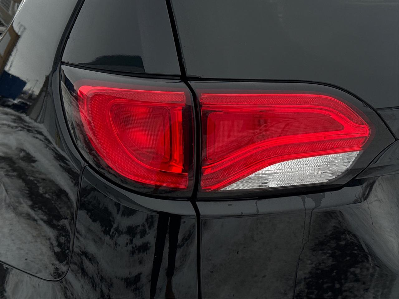 2024 Chrysler Grand Caravan HEATED SEATS CLEAN MUST SEE WE FINANCE ALL CREDIT Photo