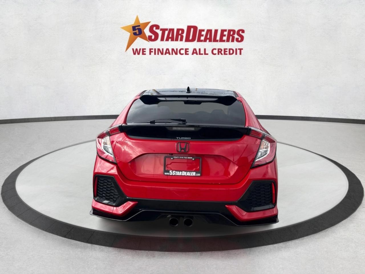 2018 Honda Civic Hatchback SUNROOF HEATED SEATS LOADED WE FINANCE ALL CREDIT! Photo