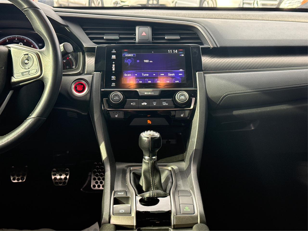 2018 Honda Civic Hatchback SUNROOF HEATED SEATS LOADED WE FINANCE ALL CREDIT! Photo