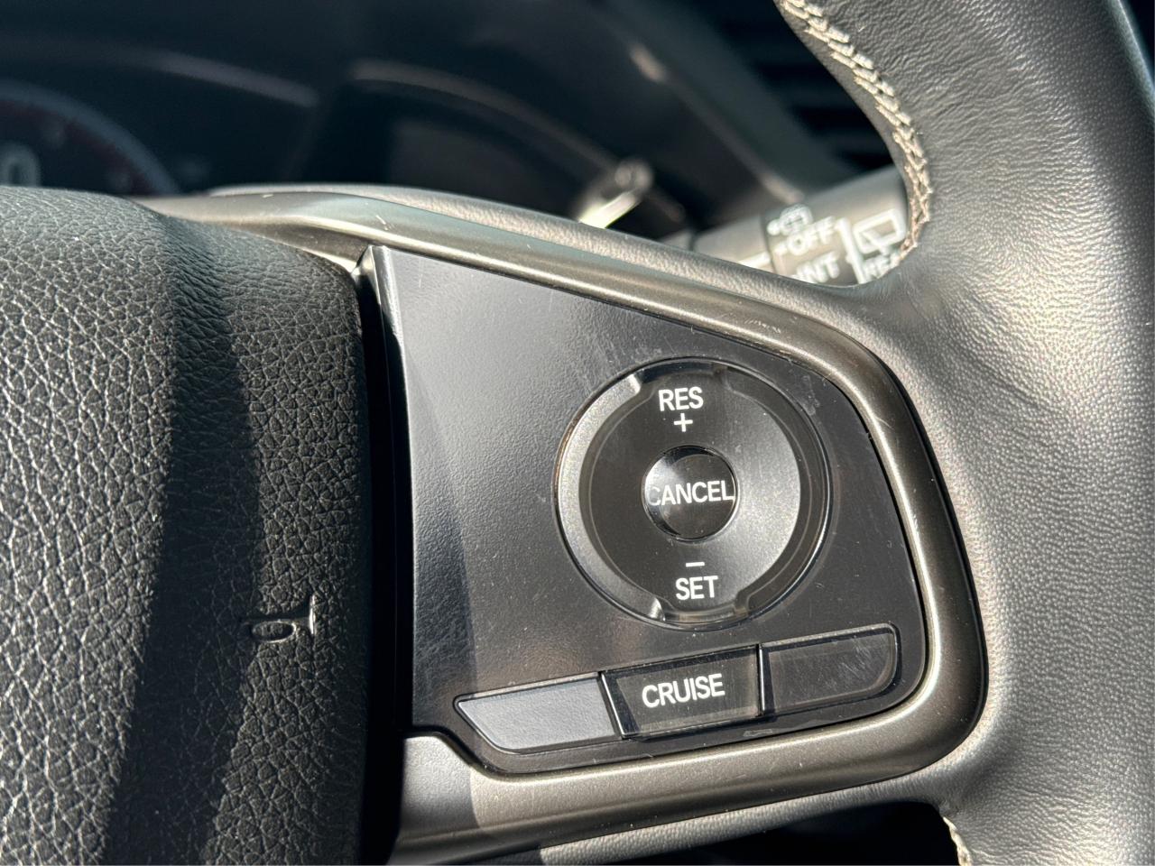 2018 Honda Civic Hatchback SUNROOF HEATED SEATS LOADED WE FINANCE ALL CREDIT! Photo