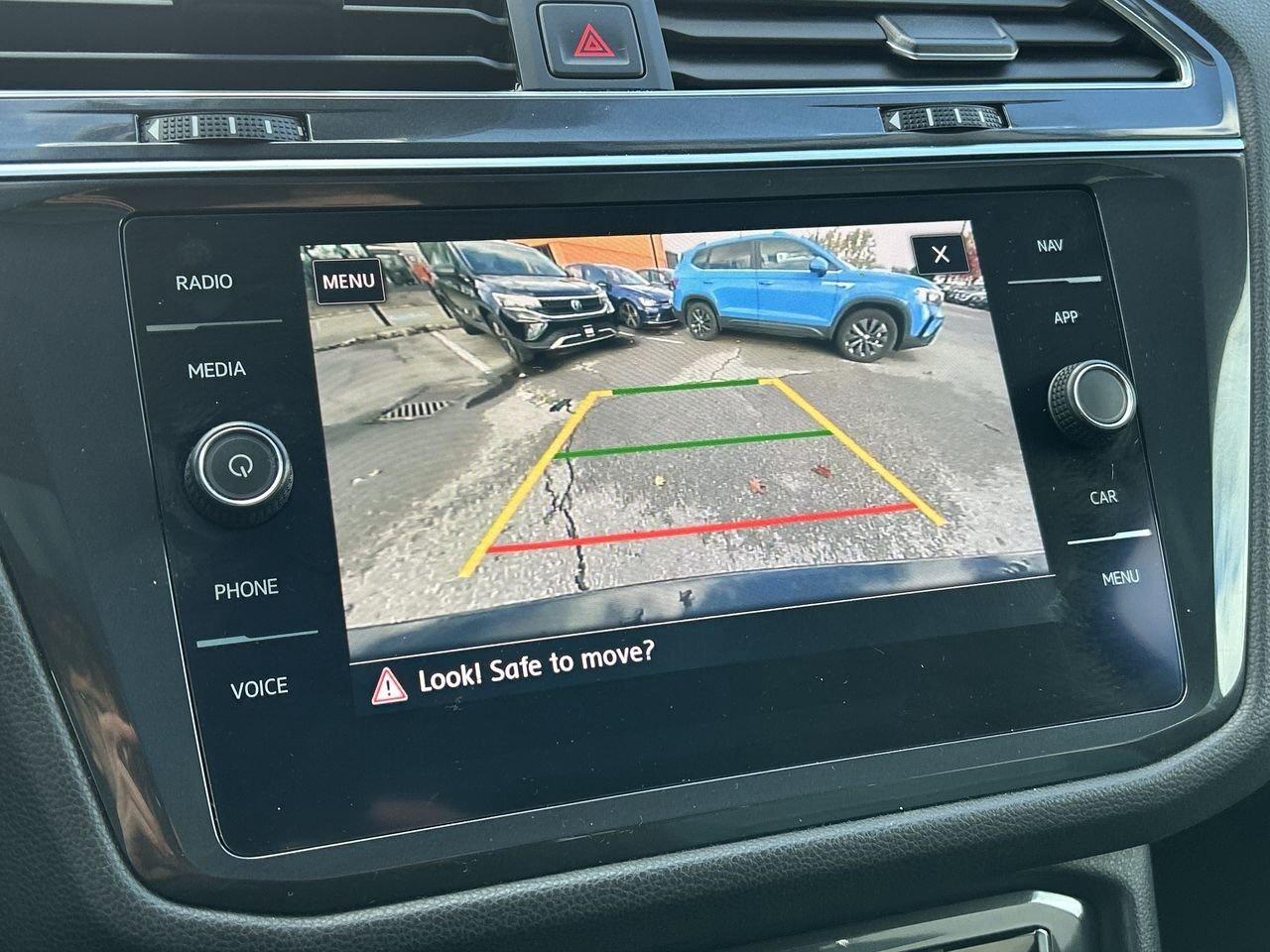 2020 Volkswagen Tiguan IQ Drive 2.0T 4MOTION NEW BRAKES  Panoramic Roof Photo