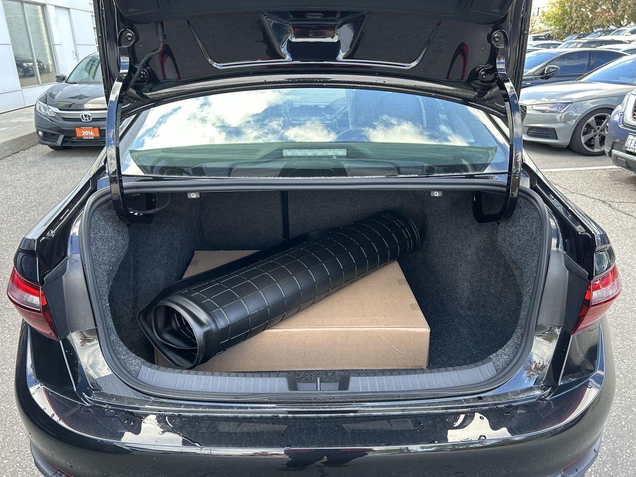 2026 Volkswagen Jetta Comfortline 2026 Jetta  17” Viper Alloy wheels  Ca Photo