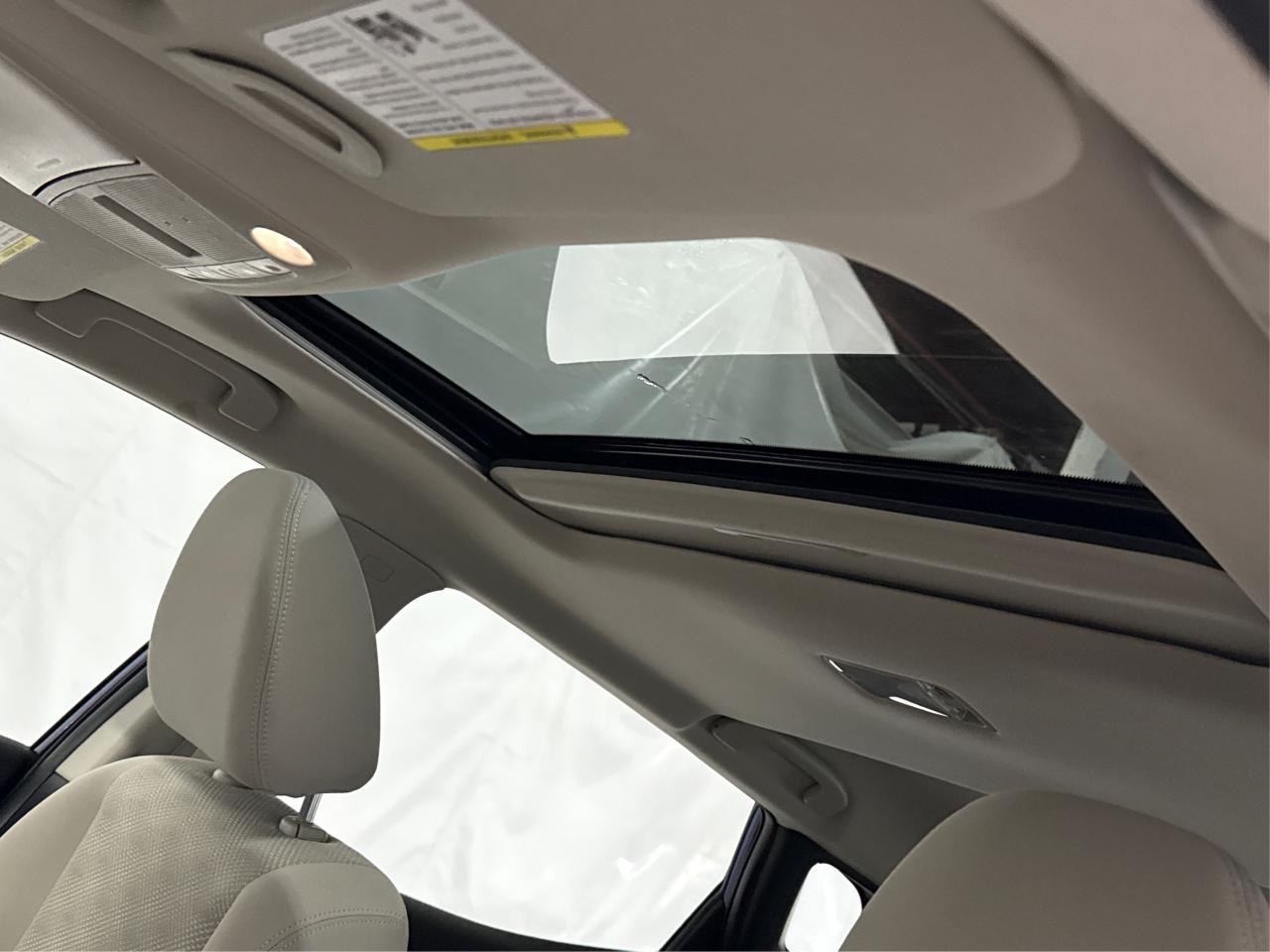 2020 Nissan Qashqai SV SUNROOF HEATD SEAT LOW KM WE FINANCE ALL CREDIT Photo