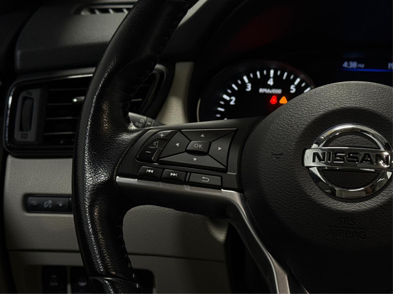 2020 Nissan Qashqai SV SUNROOF HEATD SEAT LOW KM WE FINANCE ALL CREDIT Photo