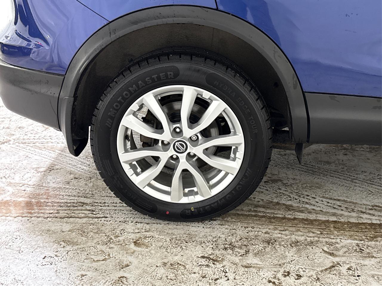 2020 Nissan Qashqai SV SUNROOF HEATD SEAT LOW KM WE FINANCE ALL CREDIT Photo