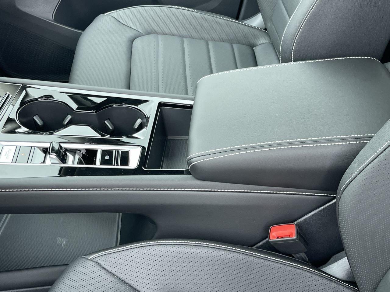 2025 Volkswagen Atlas Highline FREE WINTER TIRE SET  2-YEAR PPM FREE  20 Photo