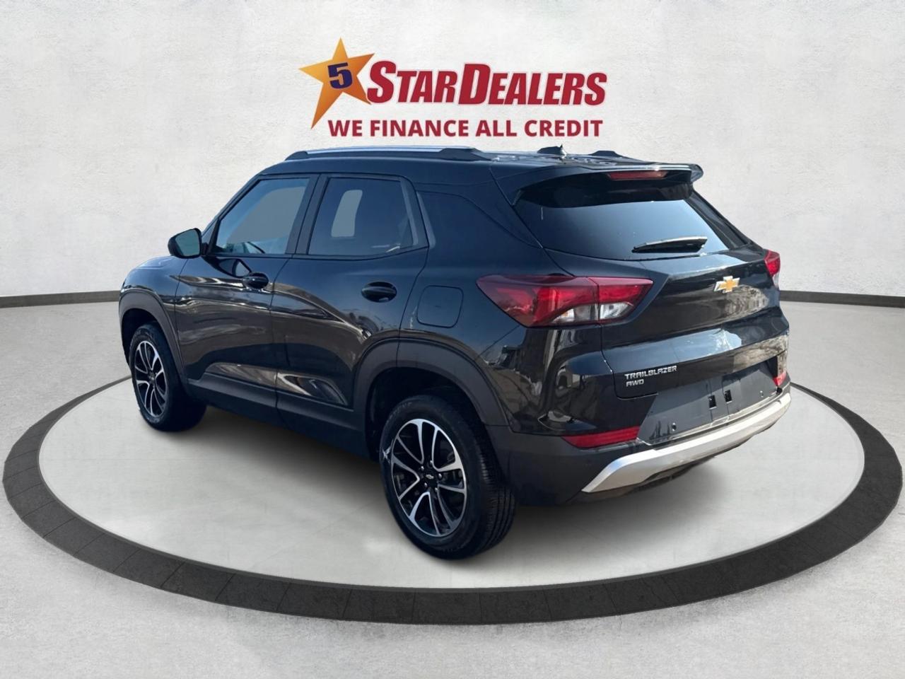 2024 Chevrolet TrailBlazer AWD HEATED SEATS MINT WE FINANCE ALL CREDIT! Photo