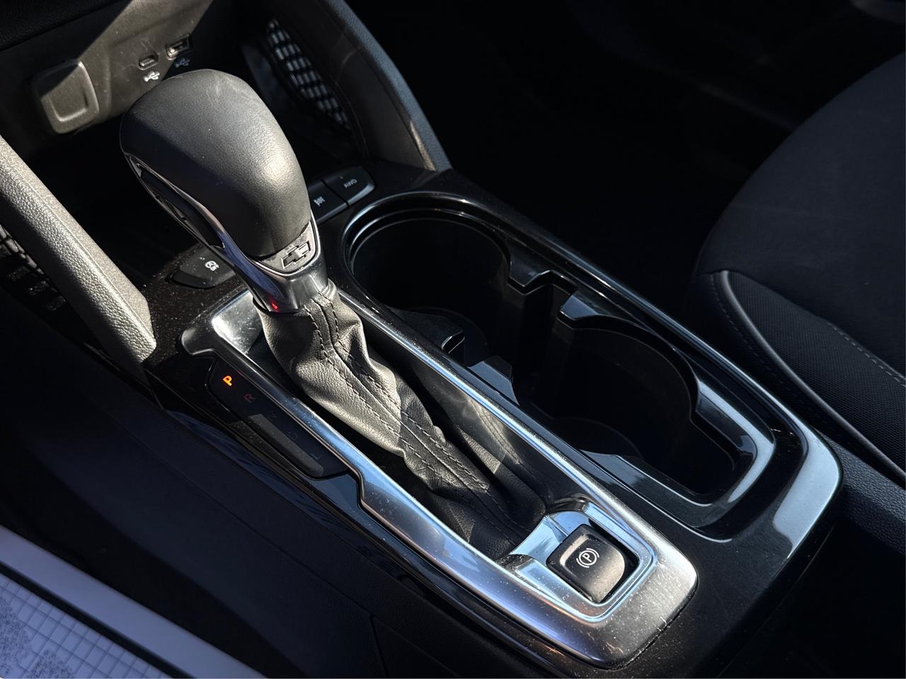 2024 Chevrolet TrailBlazer AWD HEATED SEATS MINT WE FINANCE ALL CREDIT! Photo