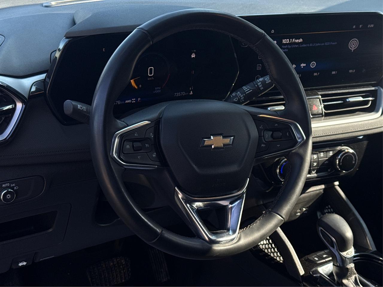 2024 Chevrolet TrailBlazer AWD HEATED SEATS MINT WE FINANCE ALL CREDIT! Photo