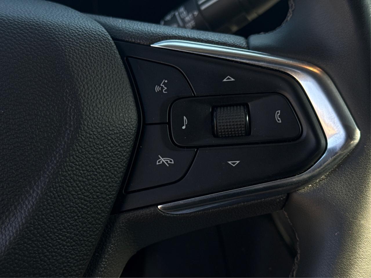 2024 Chevrolet TrailBlazer AWD HEATED SEATS MINT WE FINANCE ALL CREDIT! Photo