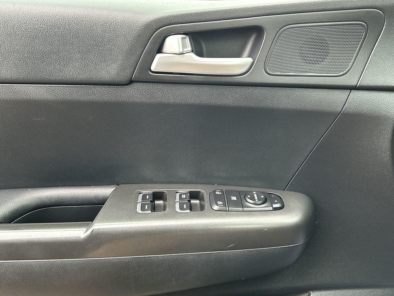 2020 Kia Sportage EX AWD NEW BRAKES  Winter Tires  Panoramic Roof  N Photo