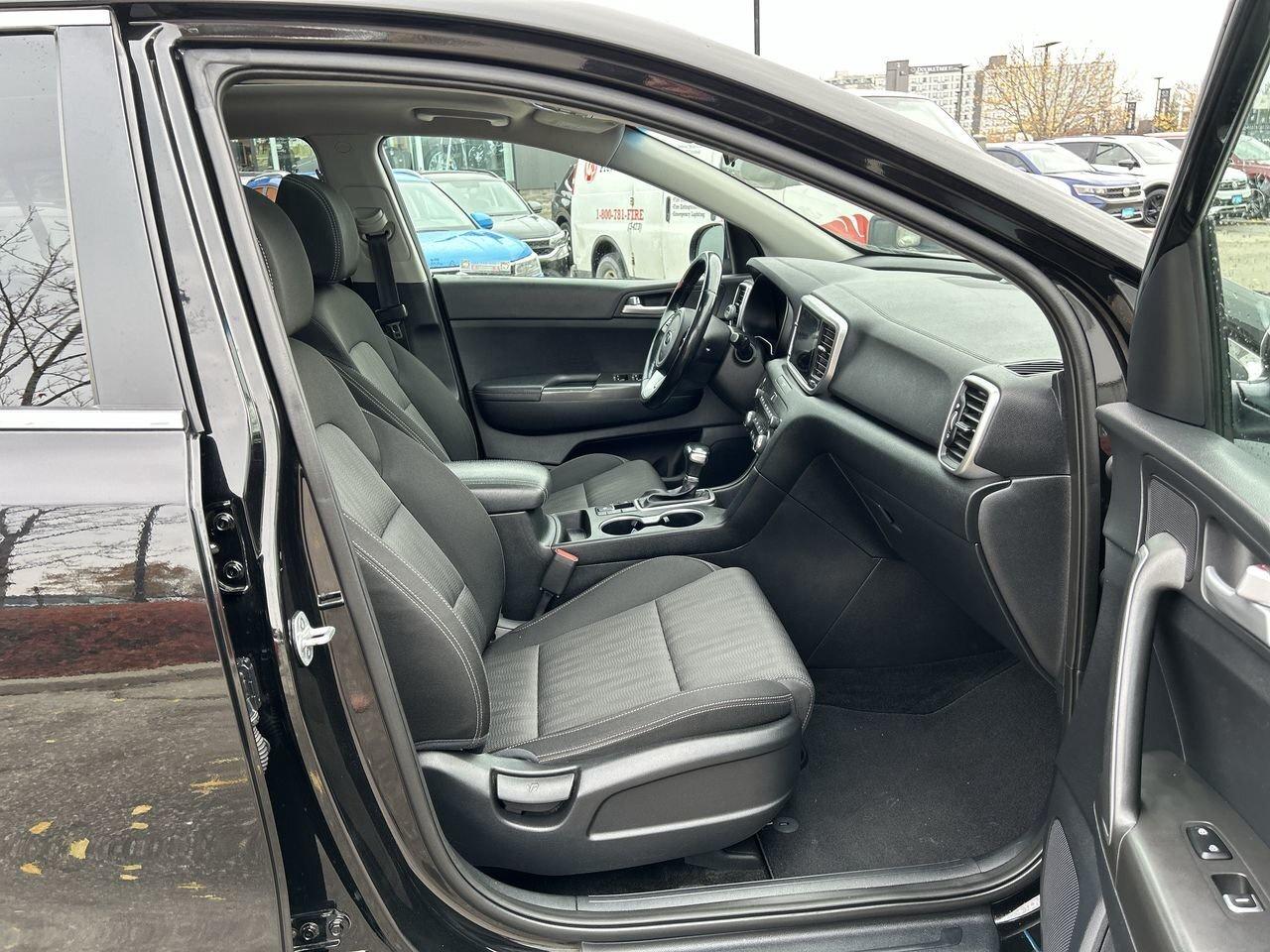 2020 Kia Sportage EX AWD NEW BRAKES  Winter Tires  Panoramic Roof  N Photo