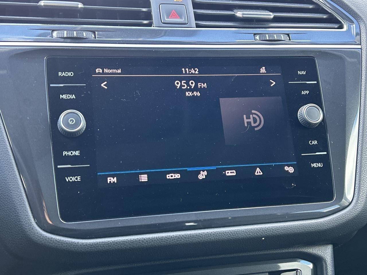 2021 Volkswagen Tiguan Highline 2.0T 4MOTION 4 NEW TIRES  Remote Starter Photo