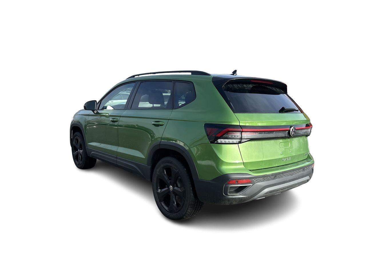 2025 Volkswagen Taos Comfortline Black Edition 4MOTION (LIMITED INVENTO Photo