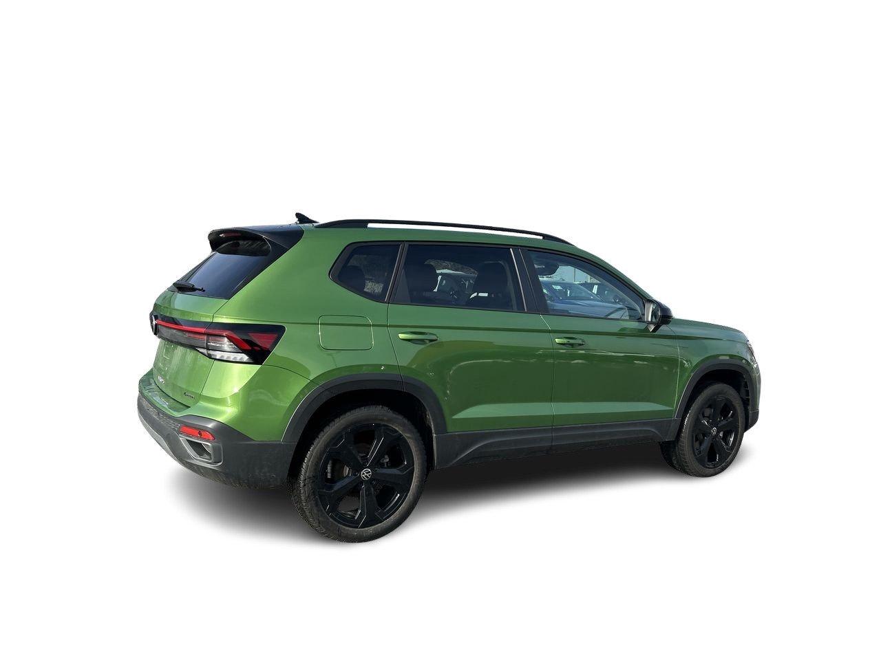 2025 Volkswagen Taos Comfortline Black Edition 4MOTION (LIMITED INVENTO Photo