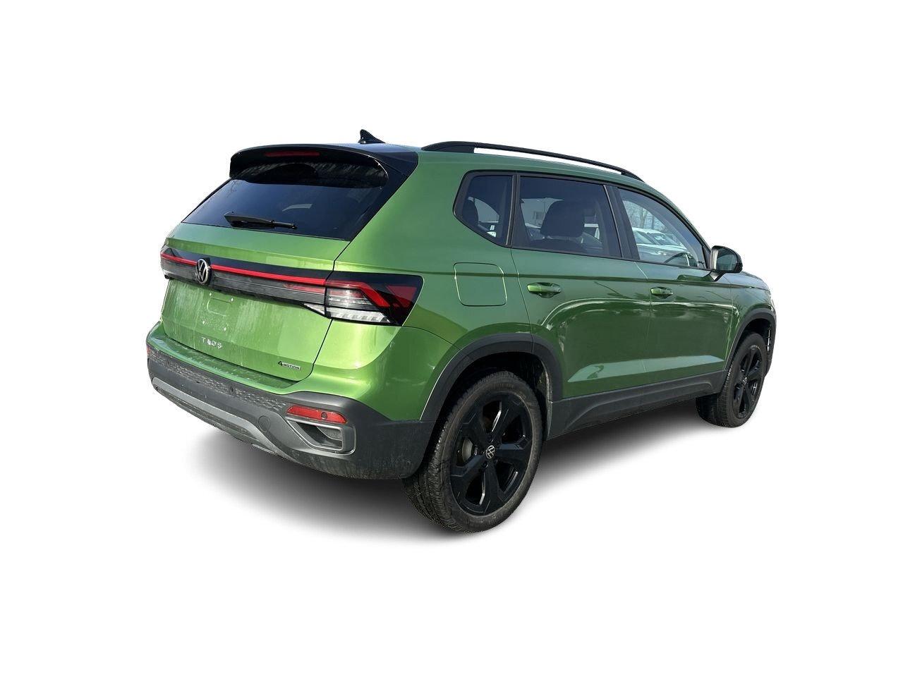 2025 Volkswagen Taos Comfortline Black Edition 4MOTION (LIMITED INVENTO Photo