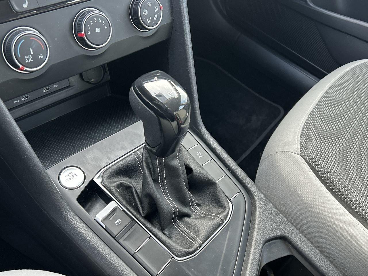 2022 Volkswagen Taos Trendline 1.5T 4MOTION NEW BRAKES  AWD  Android/Ap Photo