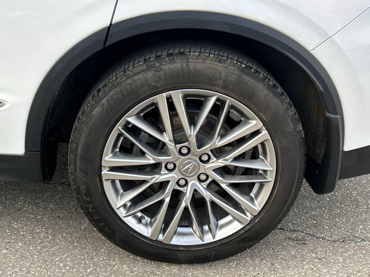 2022 Acura MDX SH-AWD at w/ Platinum Elite Pkg NEW TIRES & NEW BR Photo