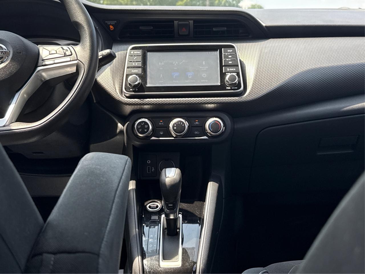 2020 Nissan Kicks BACK-UP CAMERA MINT WE FINANCE ALL CREDIT Photo