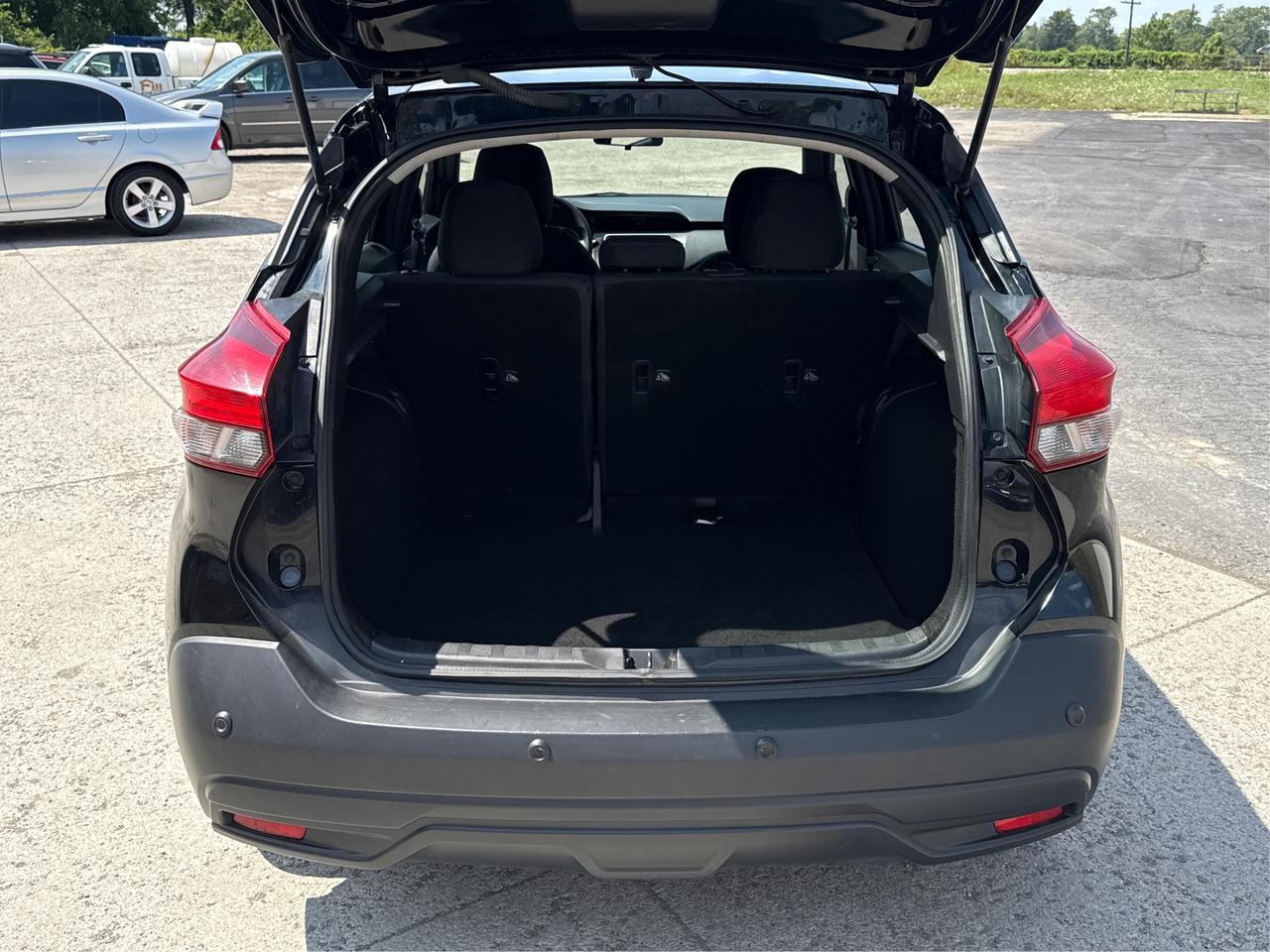 2020 Nissan Kicks BACK-UP CAMERA MINT WE FINANCE ALL CREDIT Photo