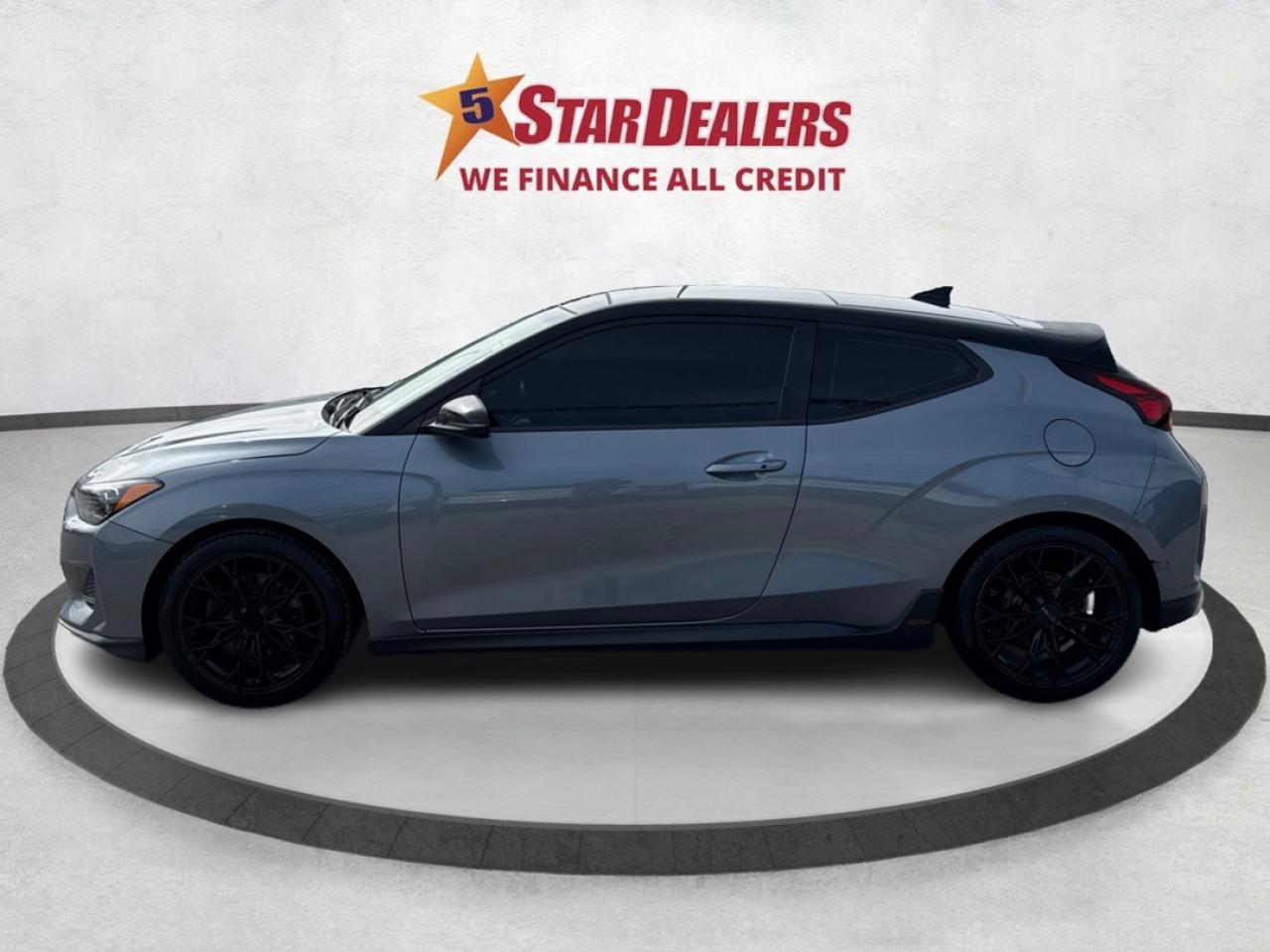 2019 Hyundai Veloster Turbo Tech LEATHER PANOROOF WE FINANCE ALL CREDIT! Photo3