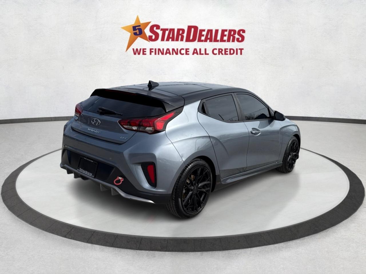 2019 Hyundai Veloster Turbo Tech LEATHER PANOROOF WE FINANCE ALL CREDIT! Photo