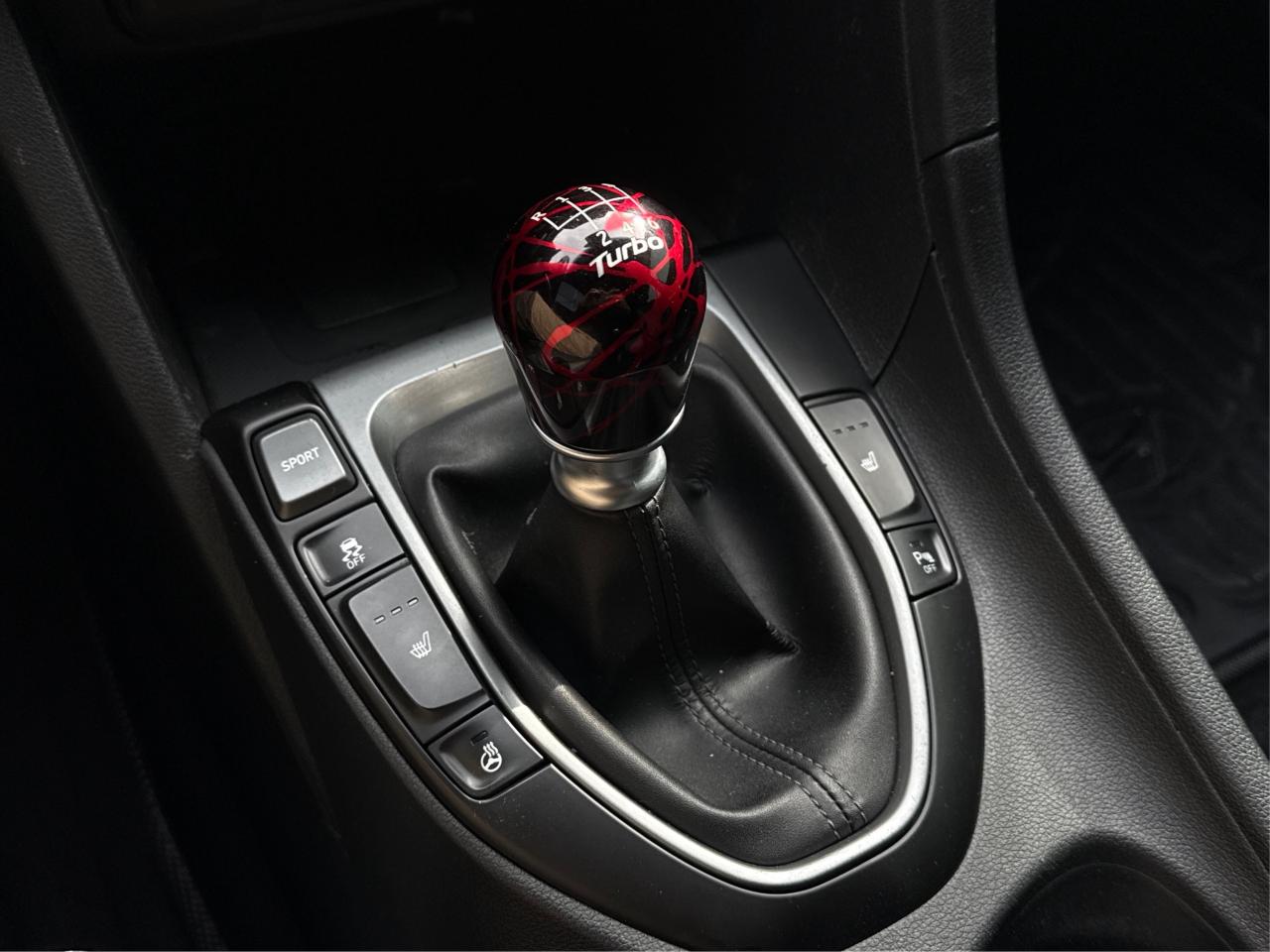 2019 Hyundai Veloster Turbo Tech LEATHER PANOROOF WE FINANCE ALL CREDIT! Photo