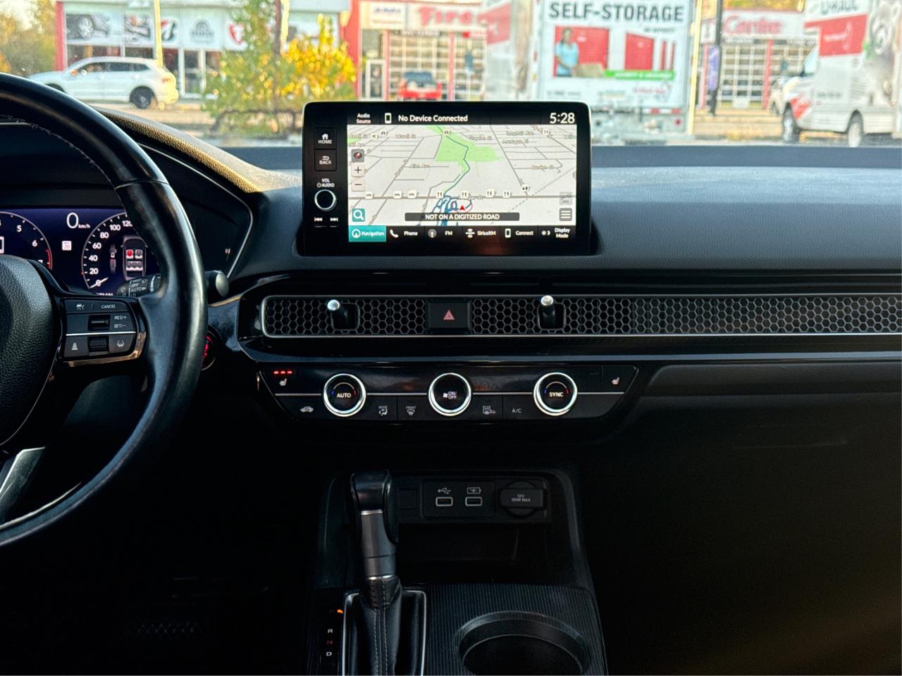 2022 Honda Civic Sedan NAV LEATHER SUNROOF LOADED! WE FINANCE ALL CREDIT Photo