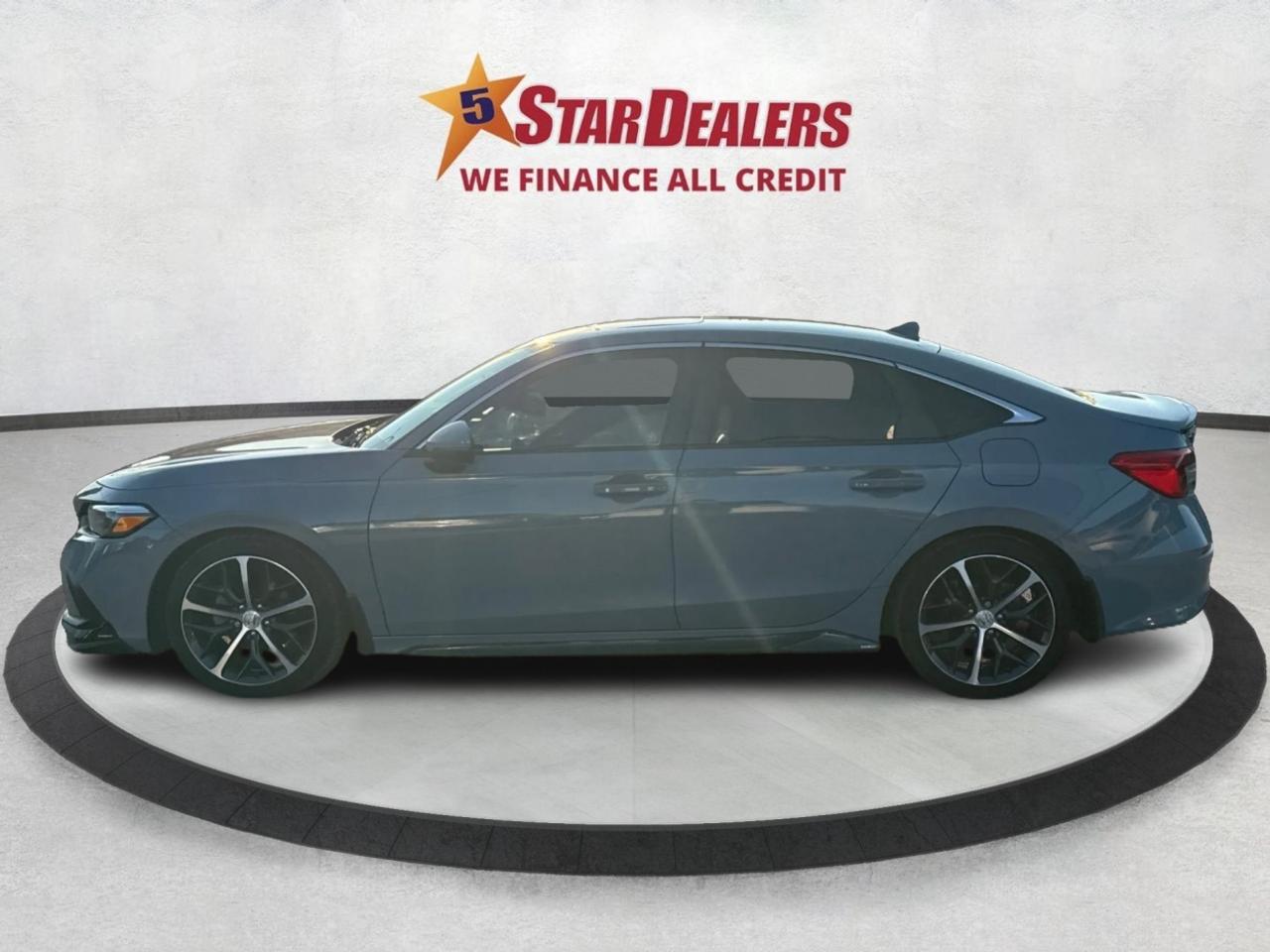 2022 Honda Civic Sedan NAV LEATHER SUNROOF LOADED! WE FINANCE ALL CREDIT Photo3