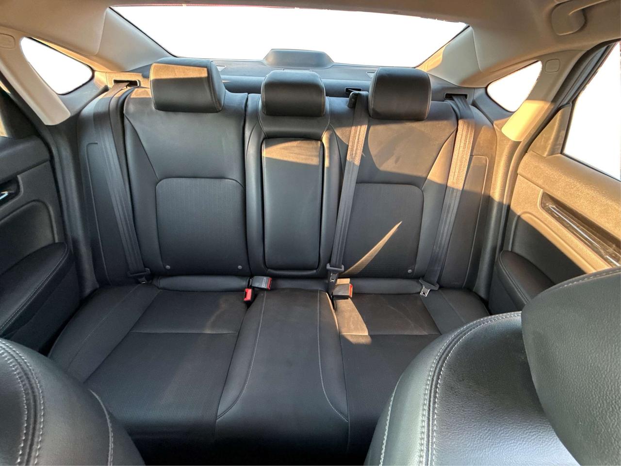 2022 Honda Civic NAV LEATHER SUNROOF LOADED! WE FINANCE ALL CREDIT Photo