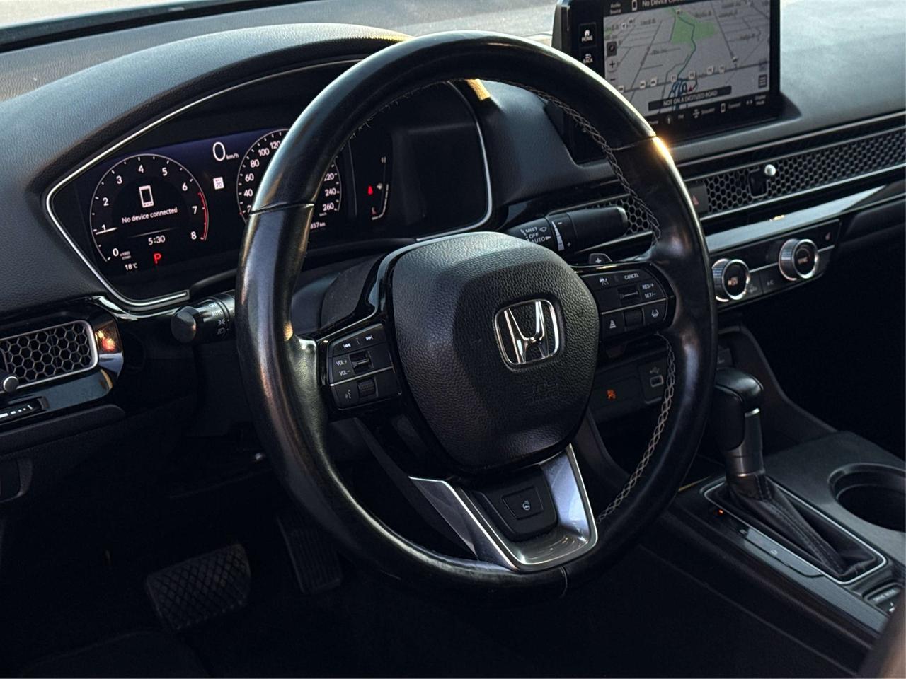 2022 Honda Civic NAV LEATHER SUNROOF LOADED! WE FINANCE ALL CREDIT Photo