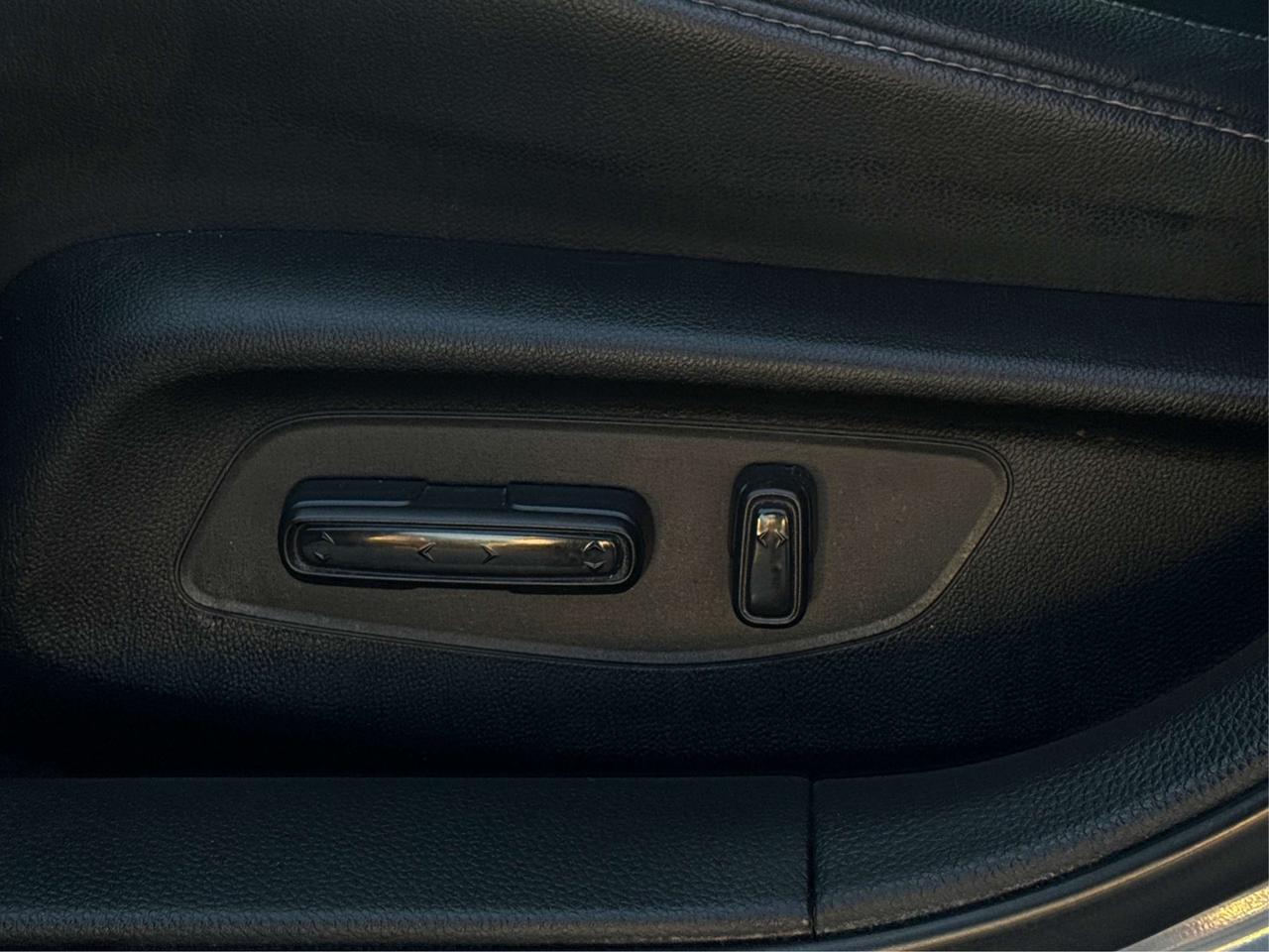 2022 Honda Civic NAV LEATHER SUNROOF LOADED! WE FINANCE ALL CREDIT Photo