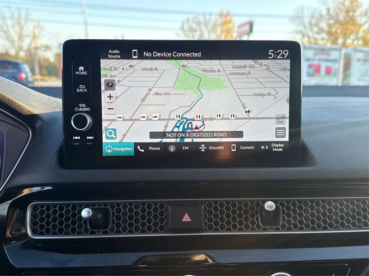2022 Honda Civic NAV LEATHER SUNROOF LOADED! WE FINANCE ALL CREDIT Photo