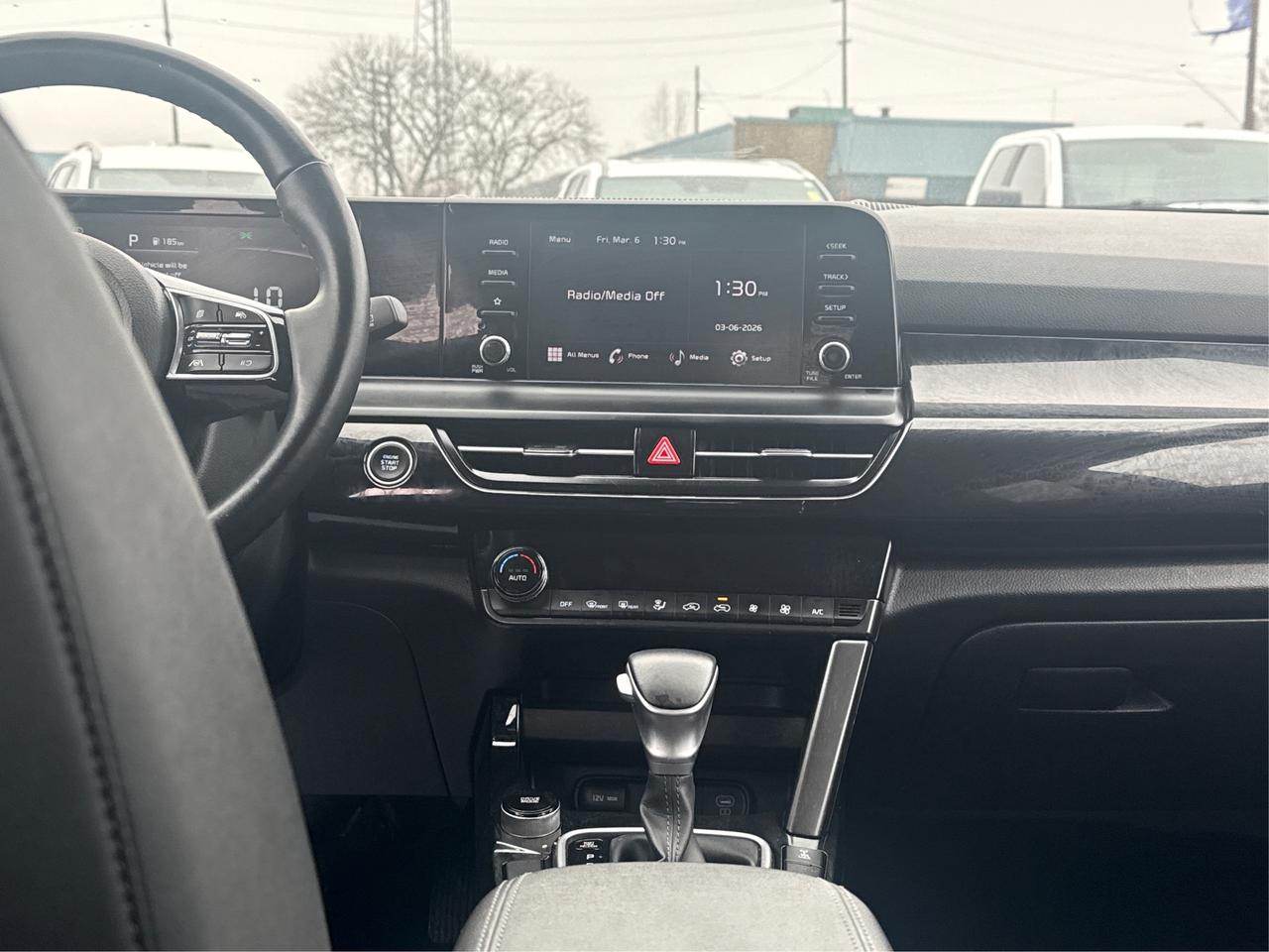 2024 Kia Seltos AWD NAV HEATED SEATS! WE FINANCE ALL CREDIT! Photo