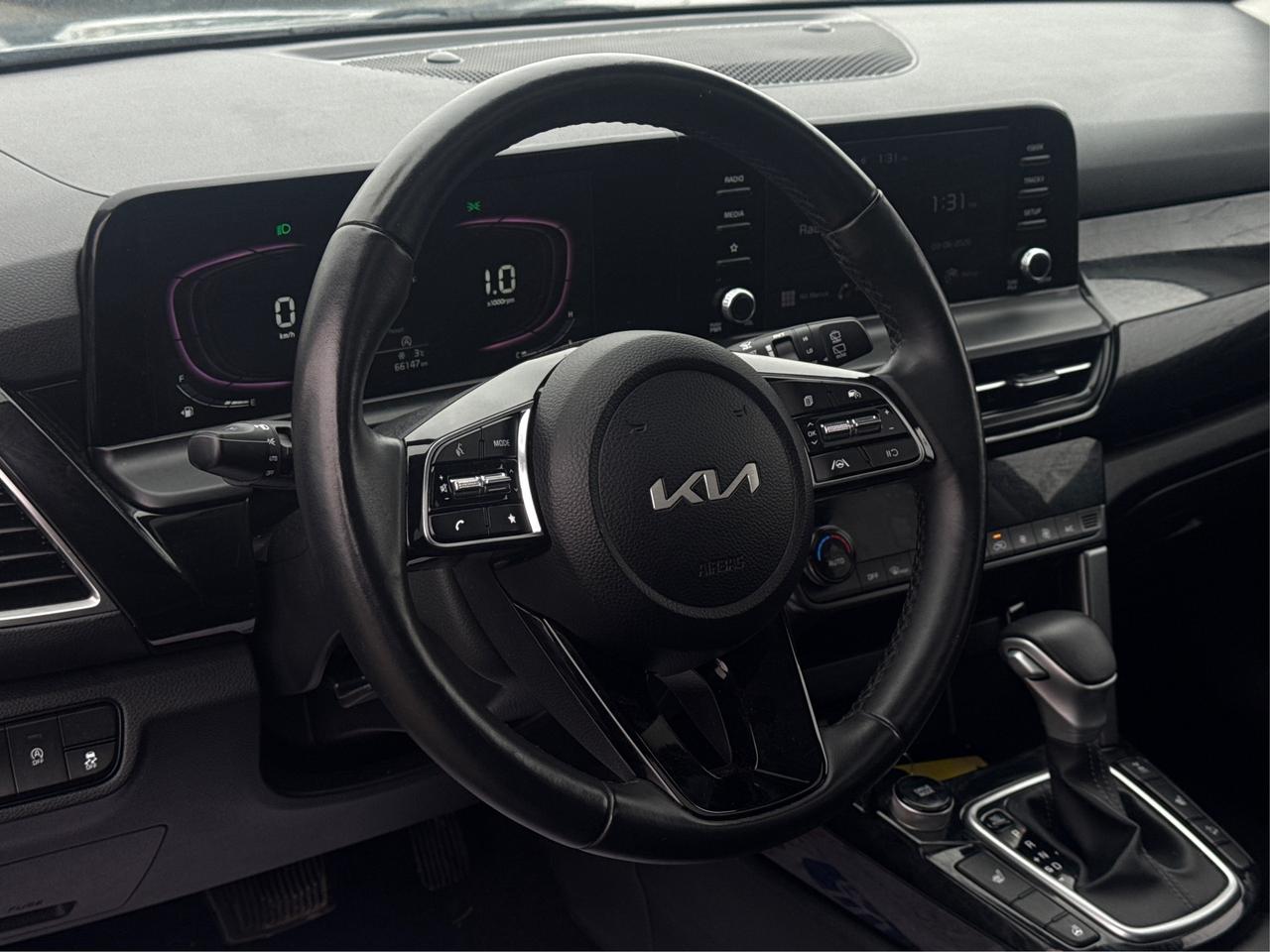 2024 Kia Seltos AWD NAV HEATED SEATS! WE FINANCE ALL CREDIT! Photo