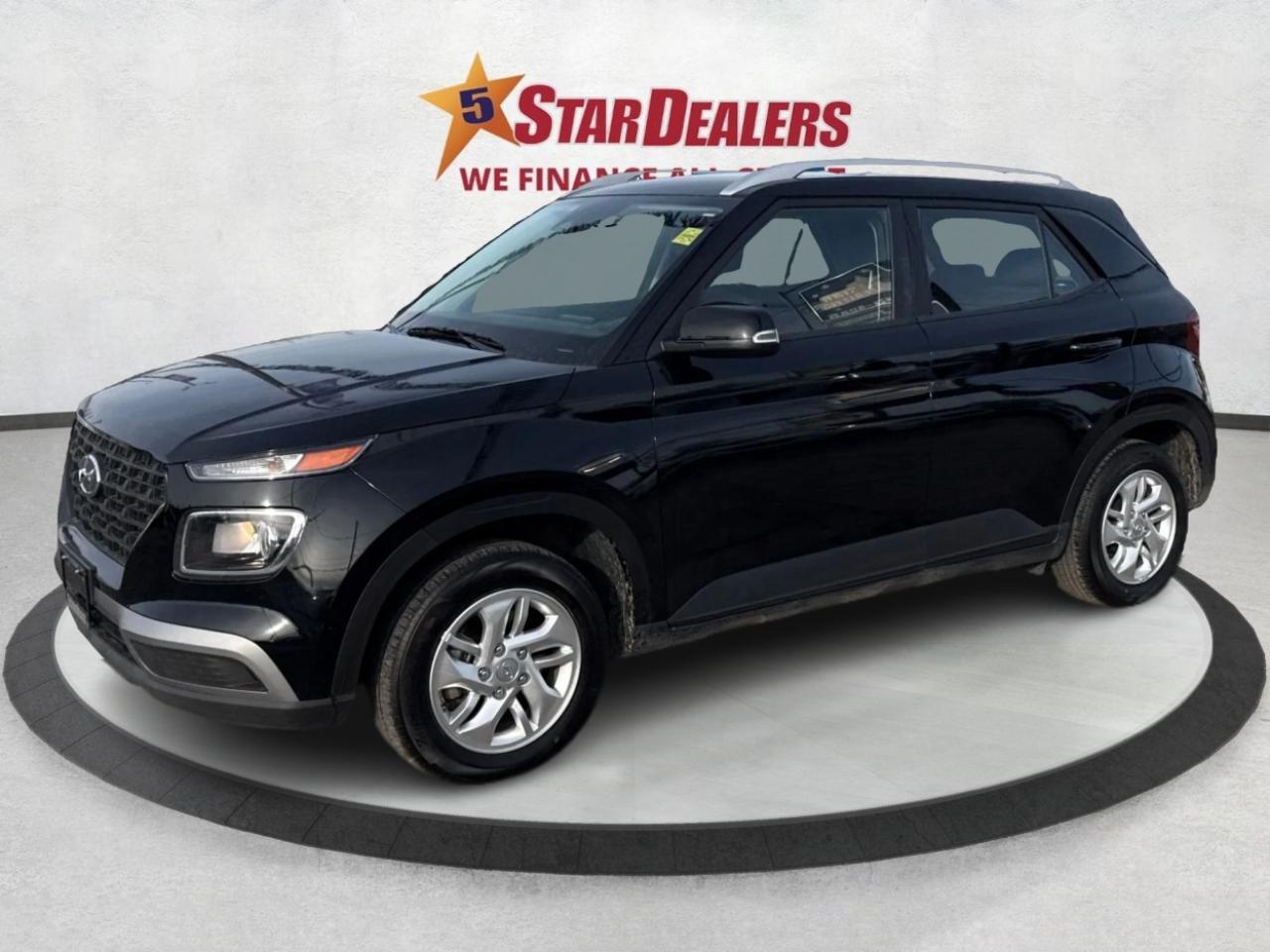 2024 Hyundai Venue POWER & HEATED SEATS LOW KMS WE FINANCE ALL CREDIT Photo2